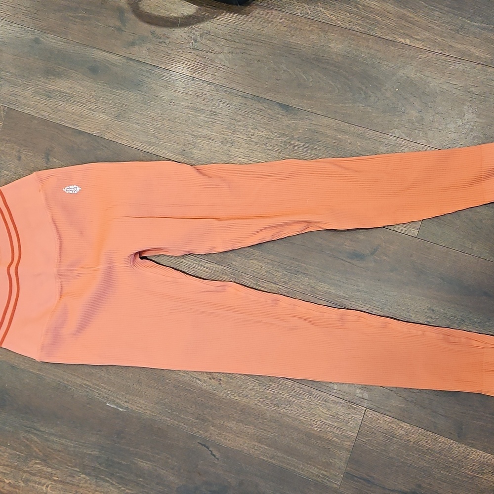 Free People Movement Good Karma Leggings Orange. Xs